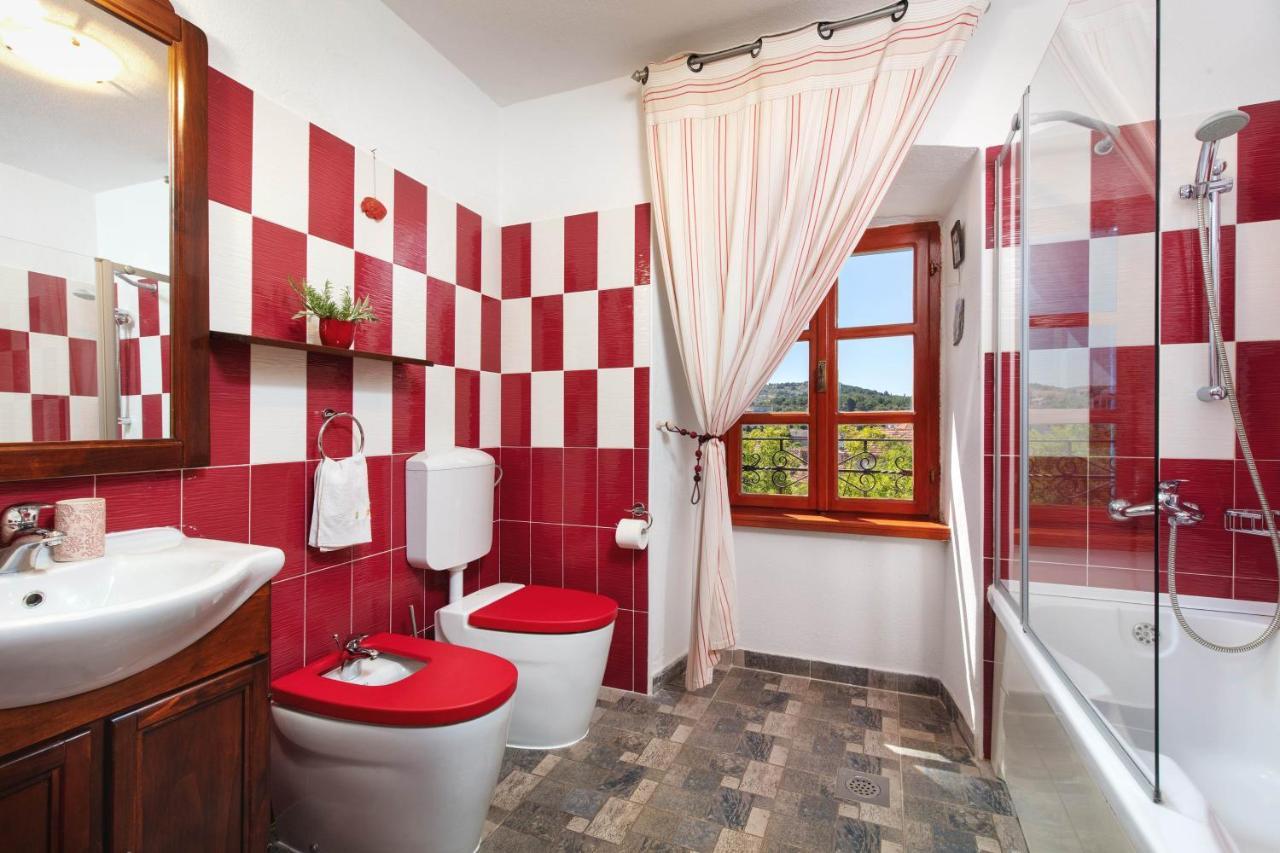 Villa Vicina Heritage Villa For 9,Milna - Close To Restaurants And Shops Luaran gambar