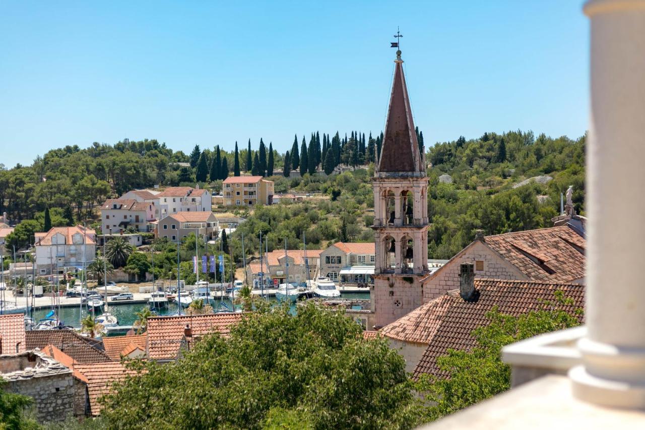 Villa Vicina Heritage Villa For 9,Milna - Close To Restaurants And Shops Luaran gambar