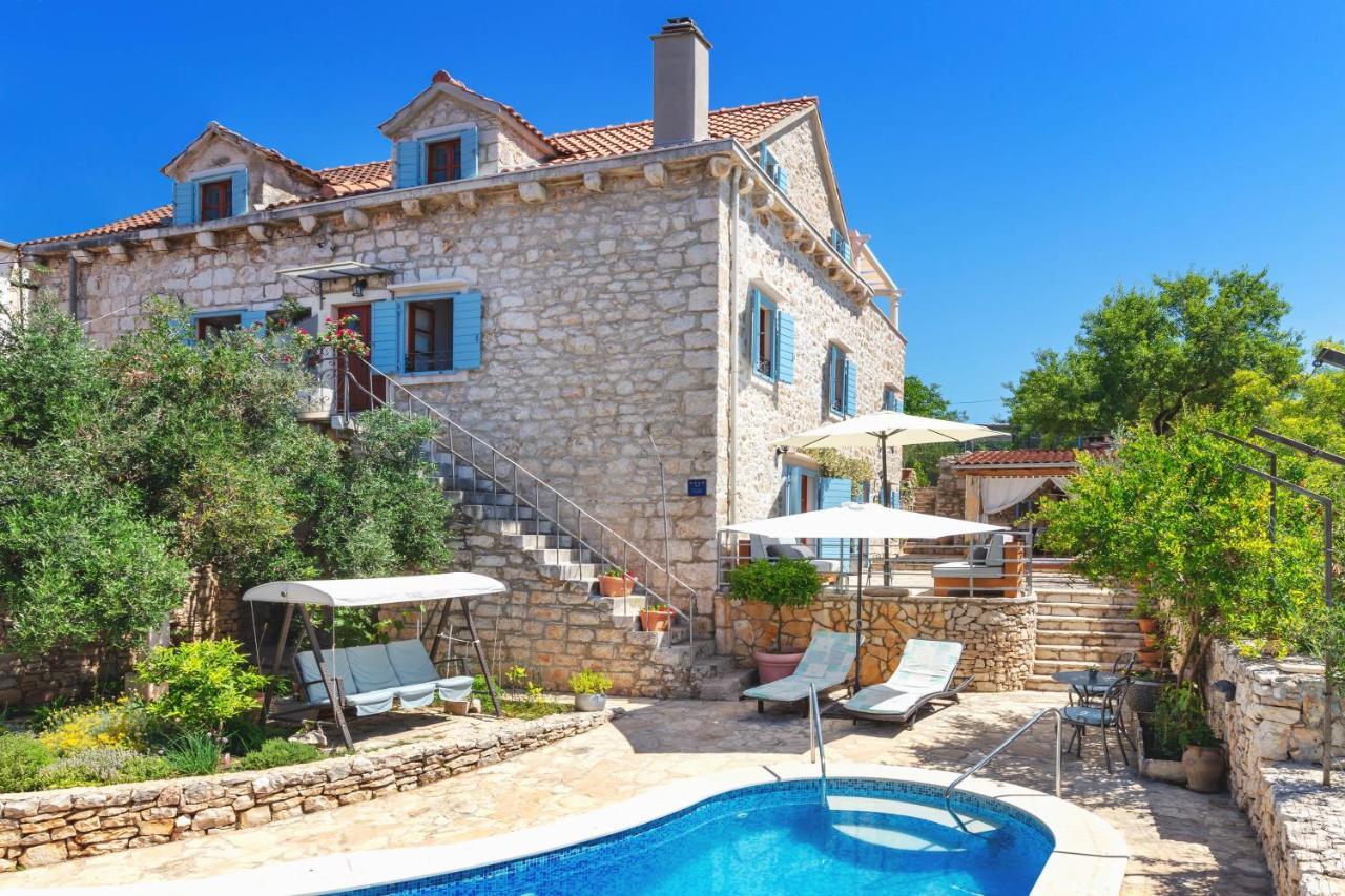 Villa Vicina Heritage Villa For 9,Milna - Close To Restaurants And Shops Luaran gambar